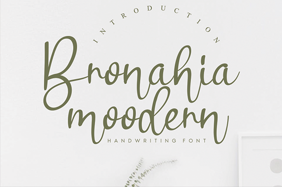 Bronahia: A Stylish Script Font for Marketers